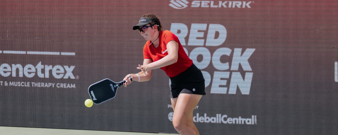 Jorja Johnson hits a pickleball forehand.