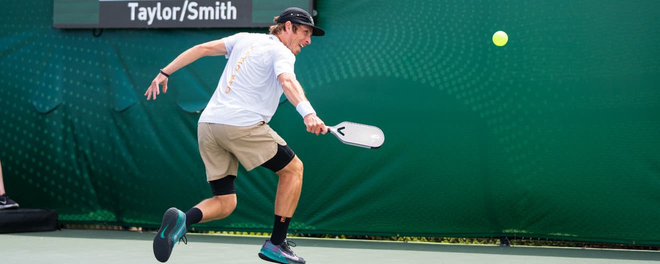 Spencer Smith competing at the Sacramento Open.