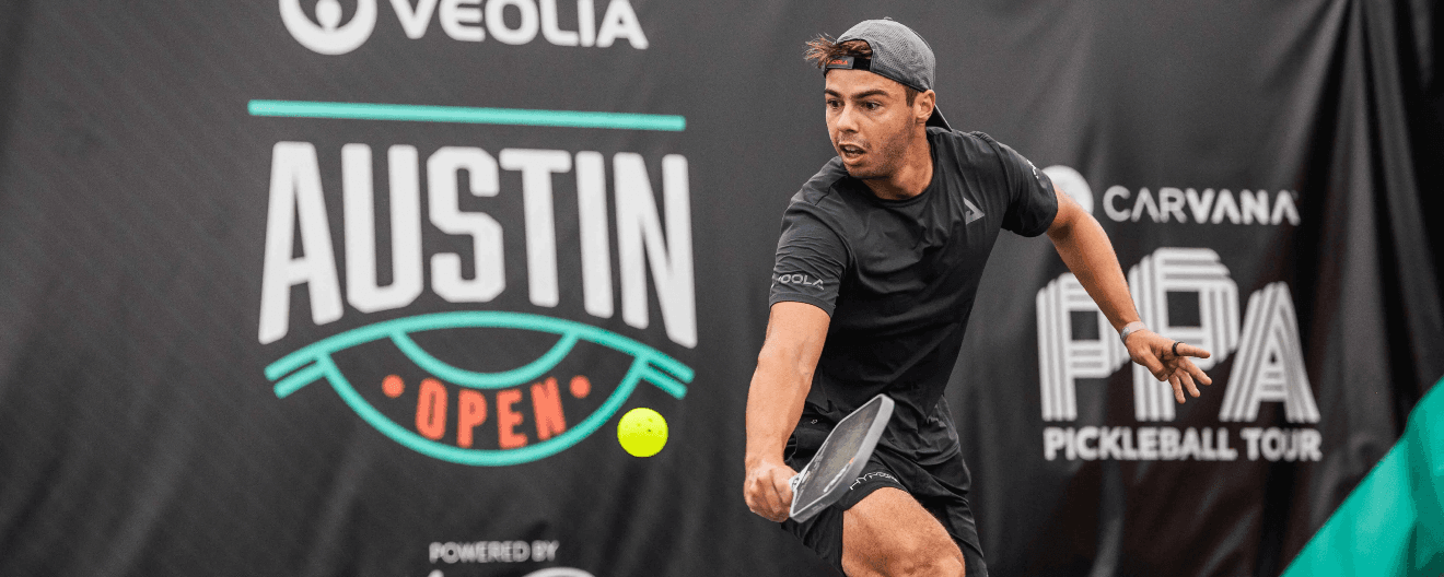 Ben Johns competing at the Veolia Austin Open.