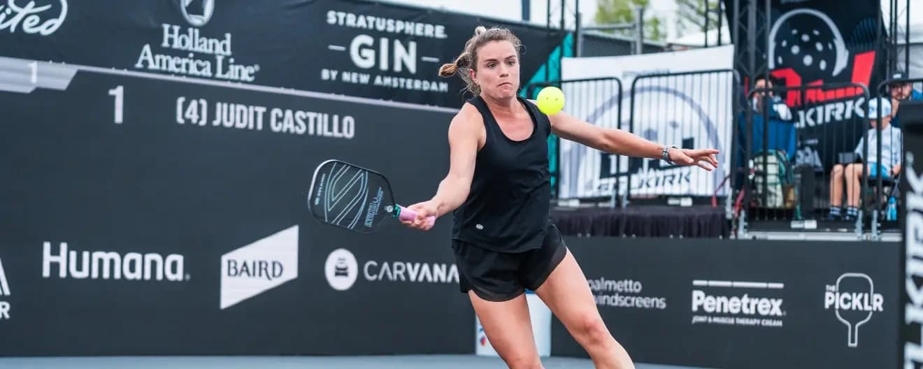 Judit Castillo hits a pickleball forehand.