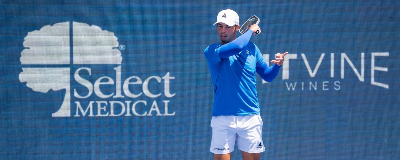 Ben Johns was put to the test by Naveen Beasley in the Round of 16.