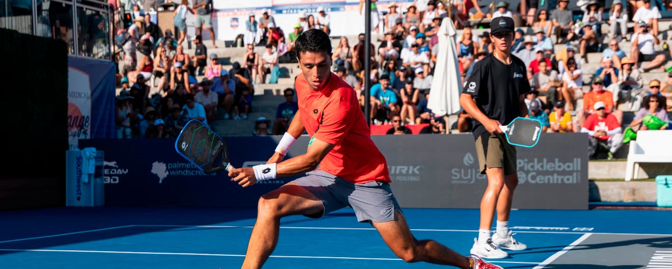 Pablo Tellez hits a backhand dink.