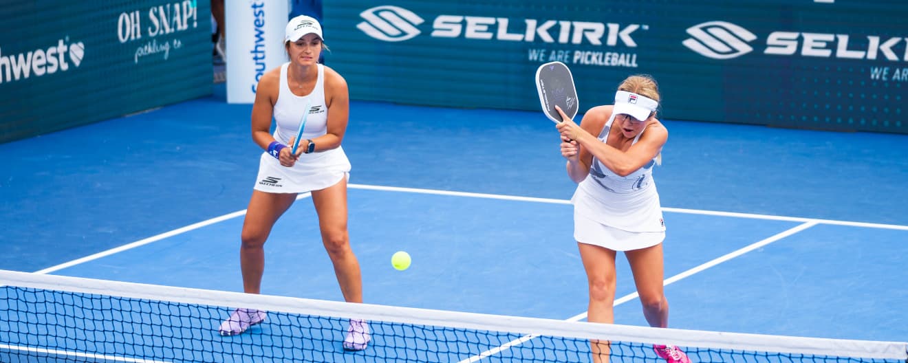 Catherine Parenteau and Anna Leigh Waters competing at the Selkirk Kansas City Open.
