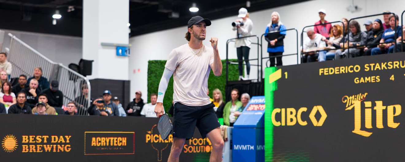 Hunter Johnson celebrating his victory at the Veolia Milwaukee Open presented by Miller Lite.