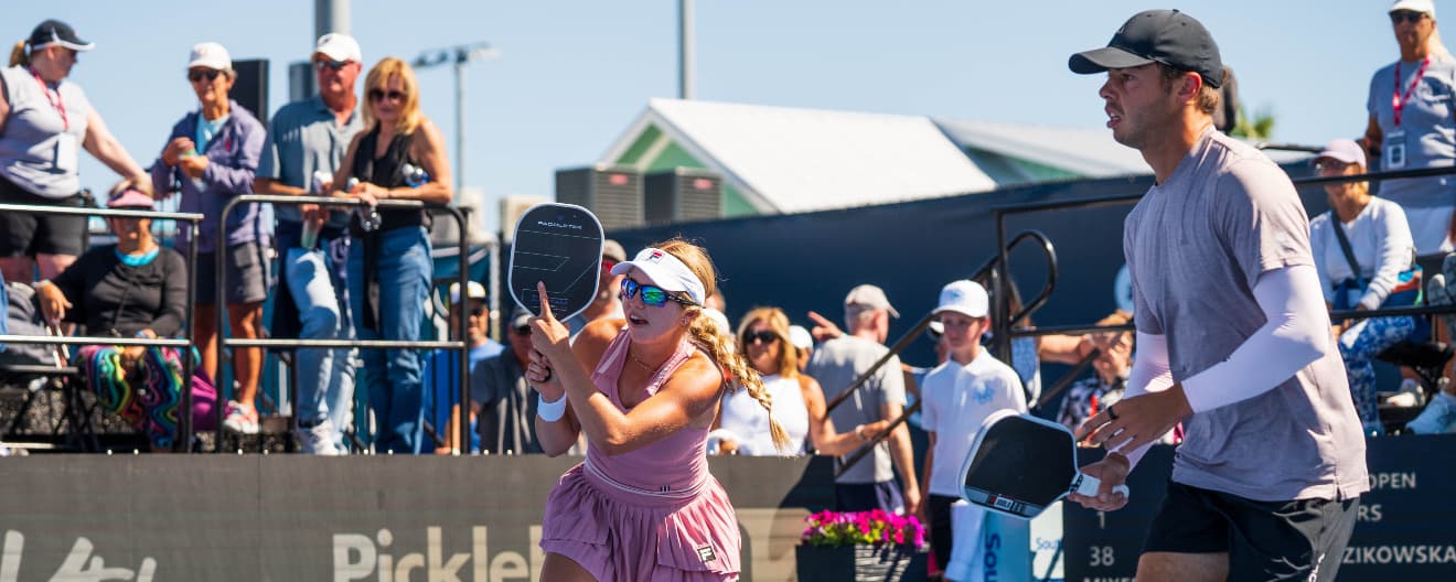 Anna Leigh Waters and Ben Johns competing in mixed doubles at the Veolia Cape Coral Open presented by Proton.