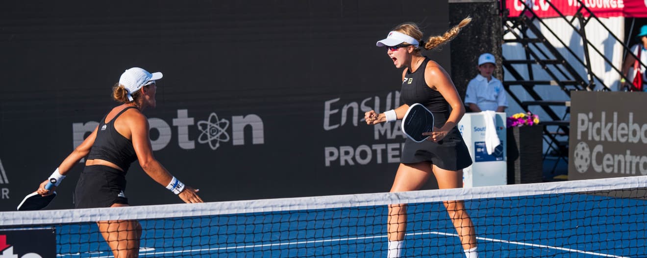 Anna Leigh Waters and Catherine Parenteau competing in women's doubles at the Veolia Cape Coral Open presented by Proton.