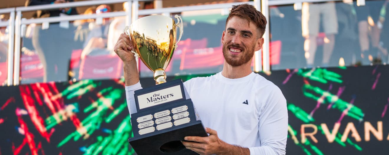 Federico Staksrud with the 2025 PPA Masters trophy.
